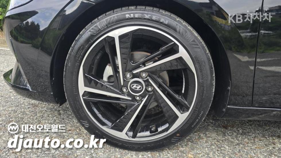 Hyundai Avante — miniaturë 5