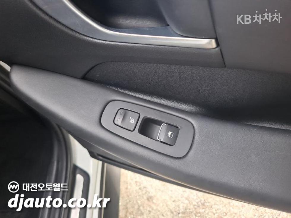 Hyundai Sonata — miniaturë 9