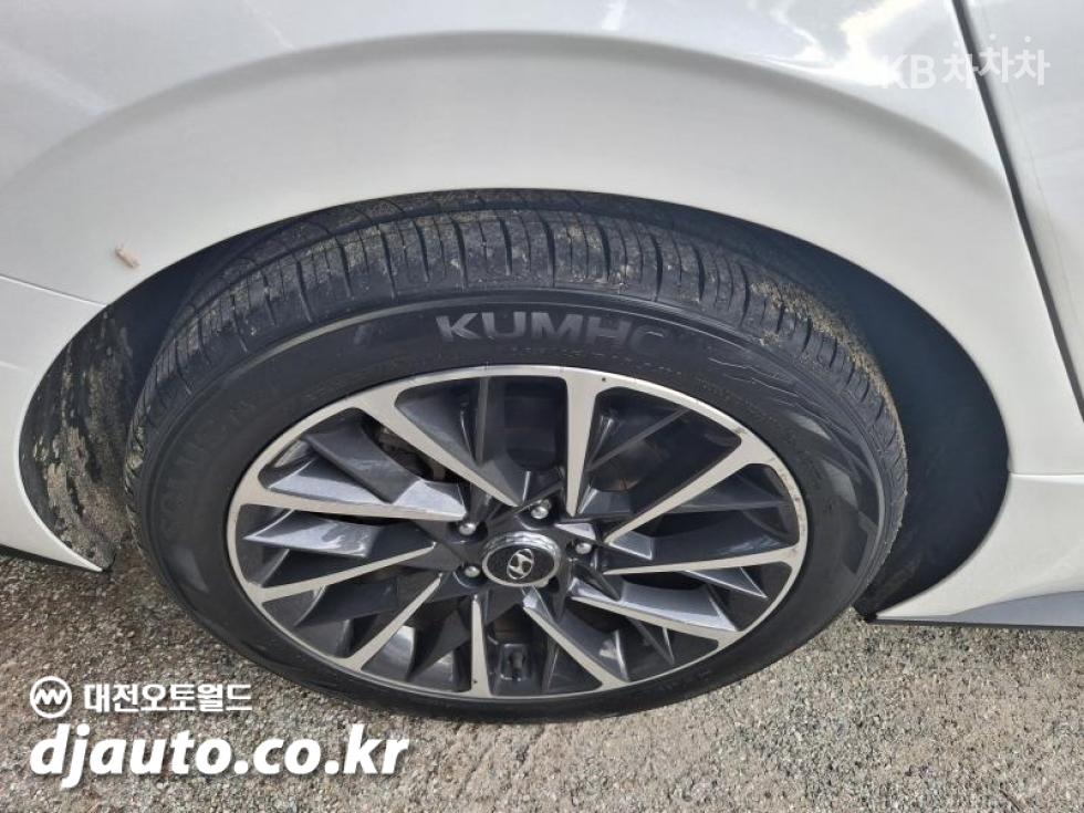 Hyundai Sonata — miniaturë 16