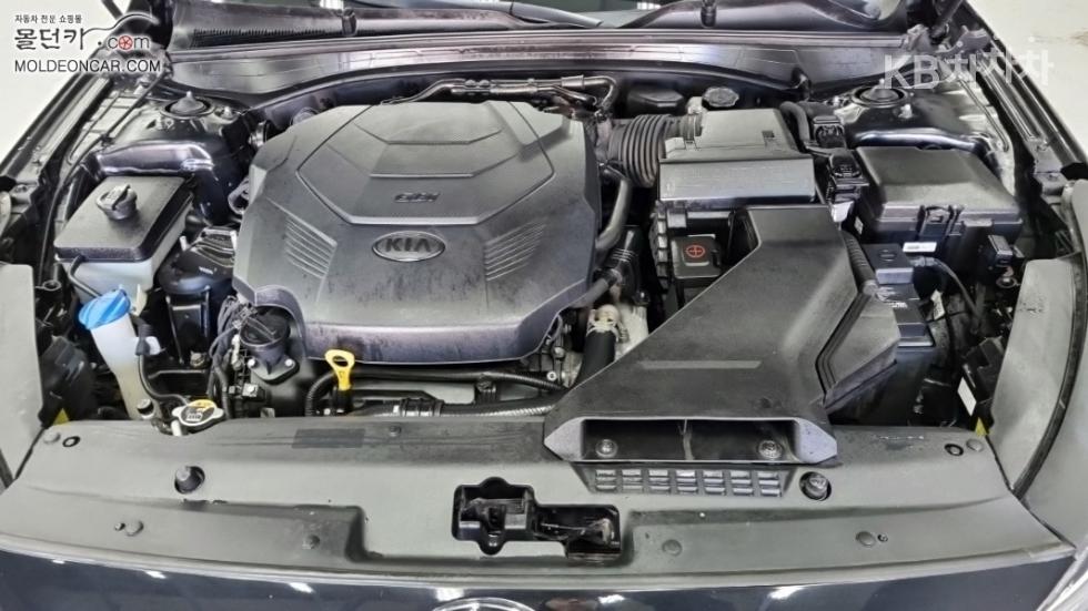 Kia K7 — miniaturë 7