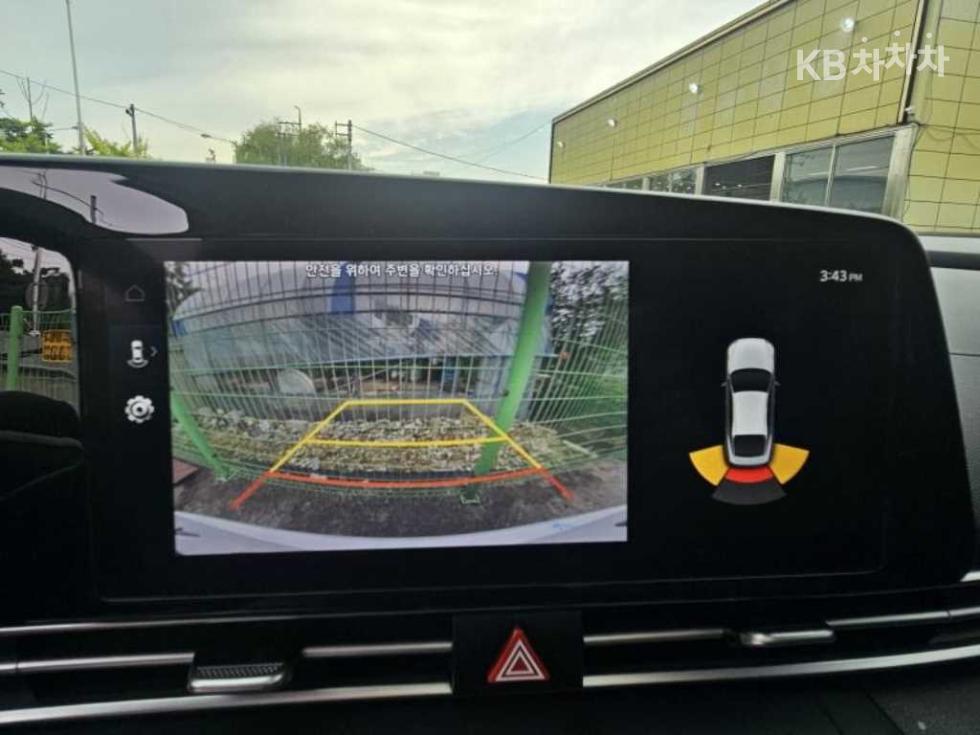 Hyundai Avante — miniaturë 4
