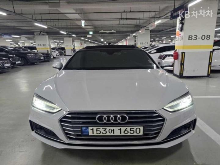 Audi A5 45 tfsi quattro sportback  basic — foto 1