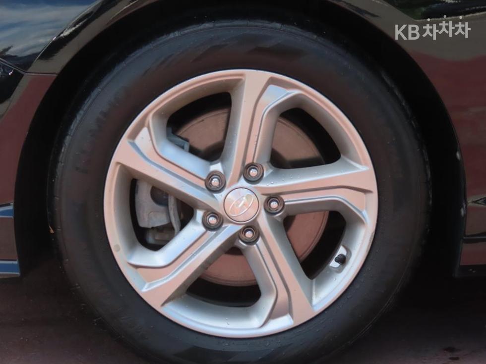 Hyundai Sonata — miniaturë 20