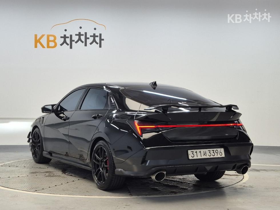 Hyundai Avante — miniaturë 2