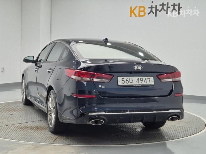 Kia K5 — miniaturë 2