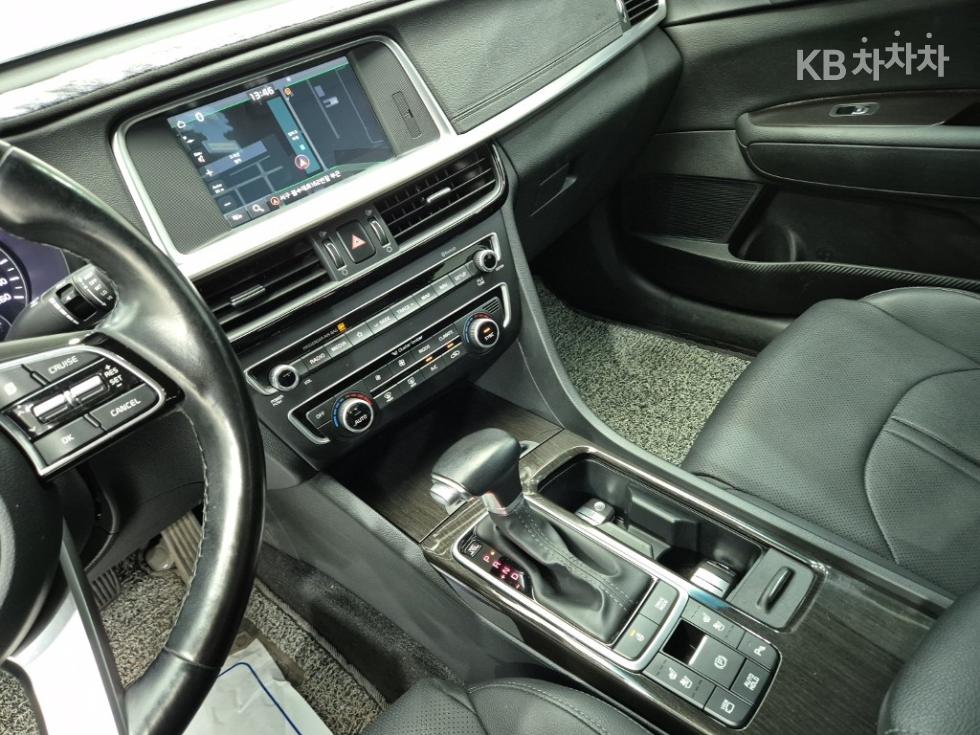 Kia K5 — miniaturë 10