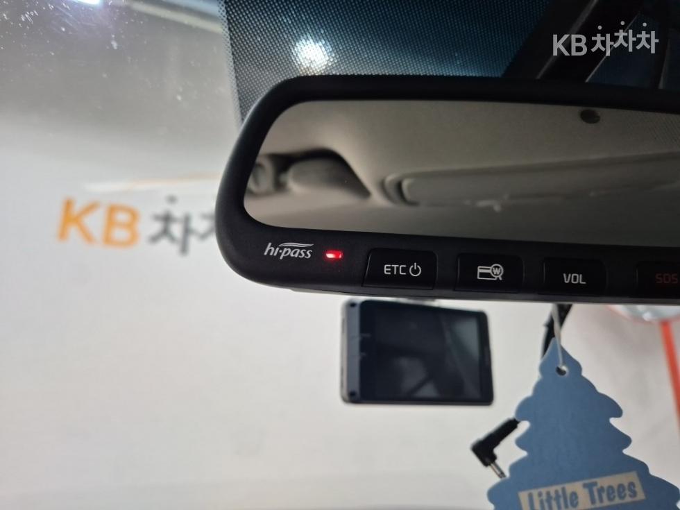 Kia K5 — miniaturë 16
