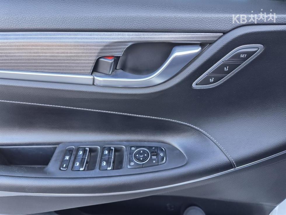 Hyundai Grandeur — miniaturë 16