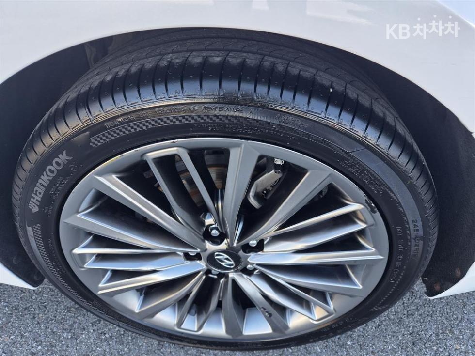 Hyundai Grandeur — miniaturë 20