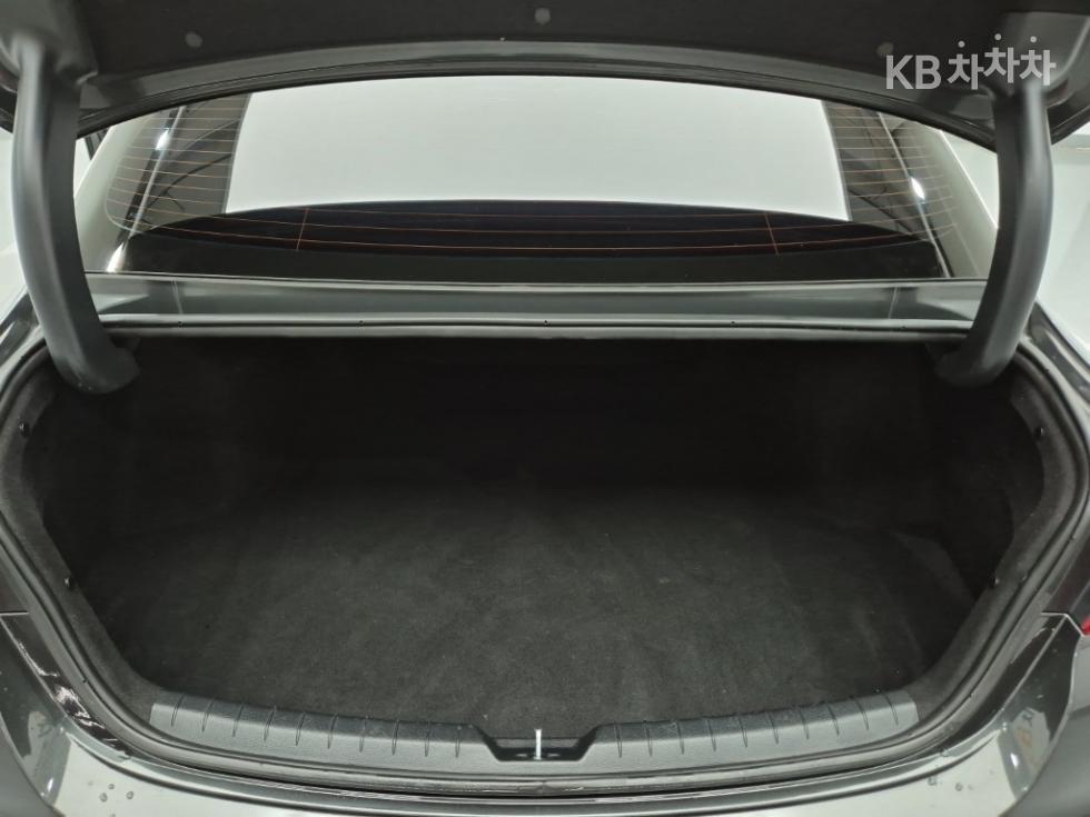 Kia K5 — miniaturë 18