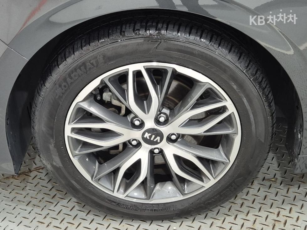 Kia K5 — miniaturë 19