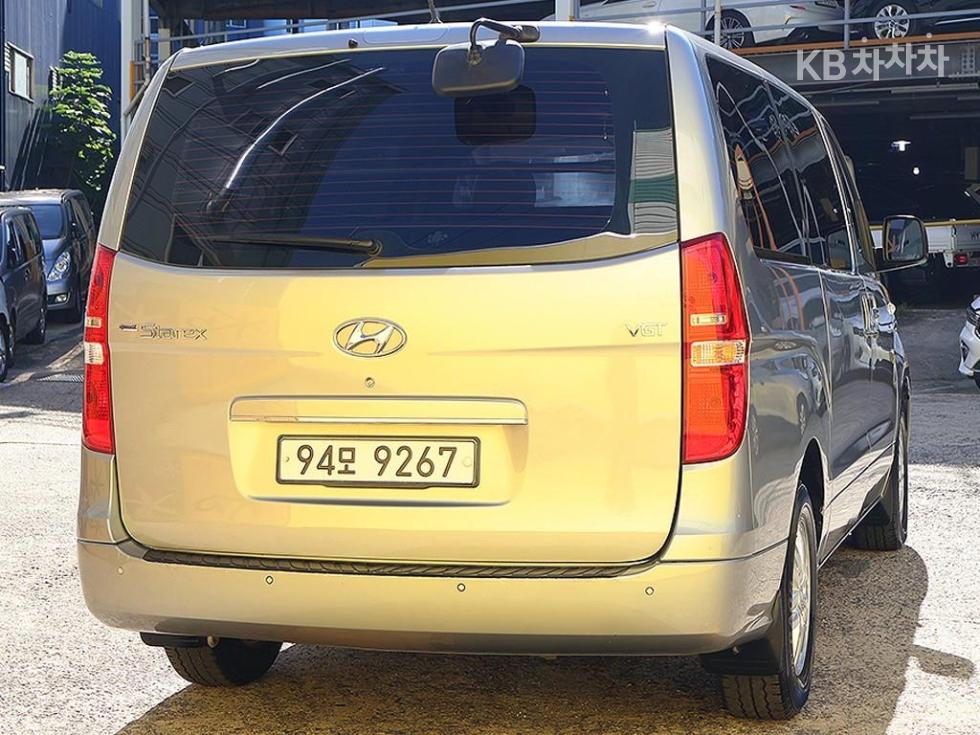 Hyundai Starex — miniaturë 4