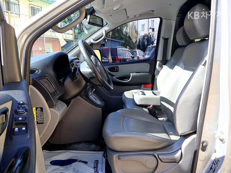 Hyundai Starex — miniaturë 5