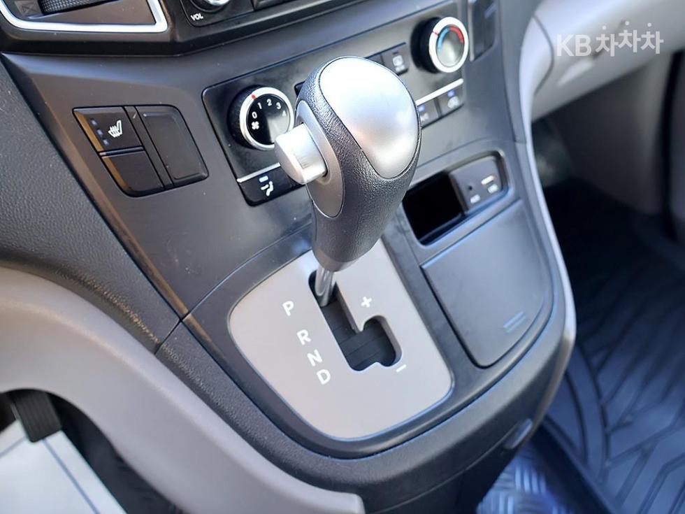 Hyundai Starex — miniaturë 7