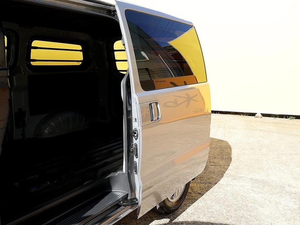 Hyundai Starex — miniaturë 16