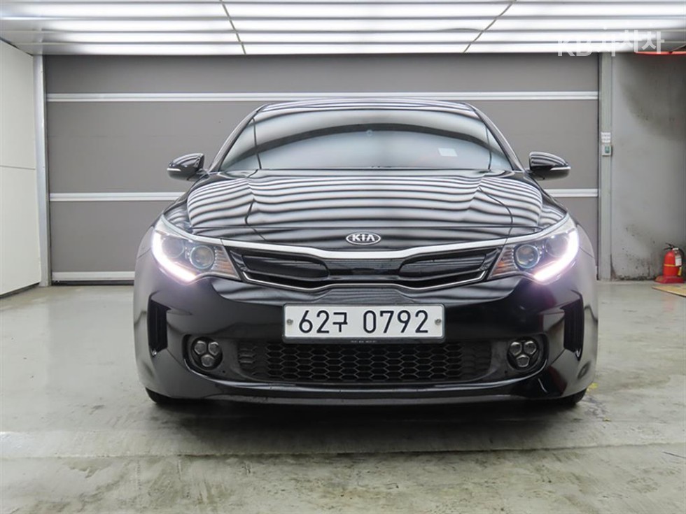 Kia K5 — miniaturë 2