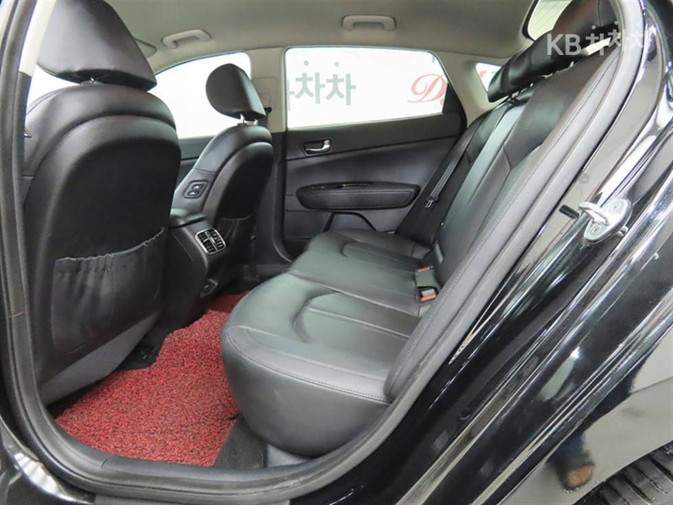 Kia K5 — miniaturë 6