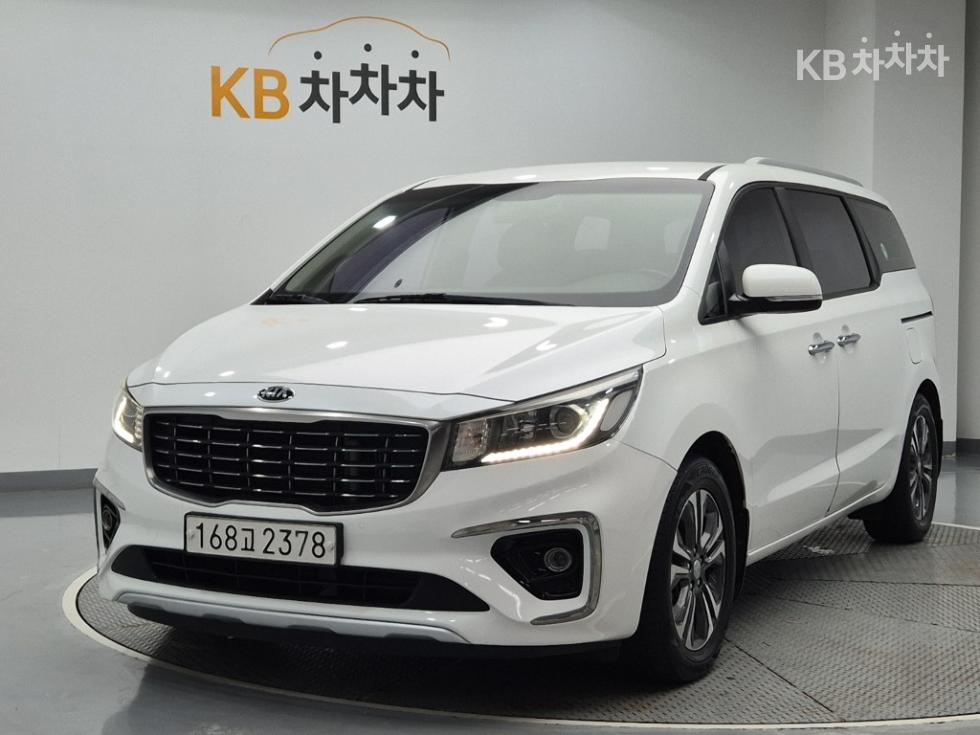 Kia Carnival LUXURY — фото 1