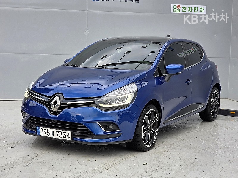Renault Korea Clio Intense Panoramic — фото 3