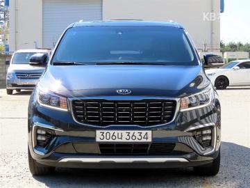 Kia Carnival 9  seats 3.3  gasoline  noblesse  special — foto 1