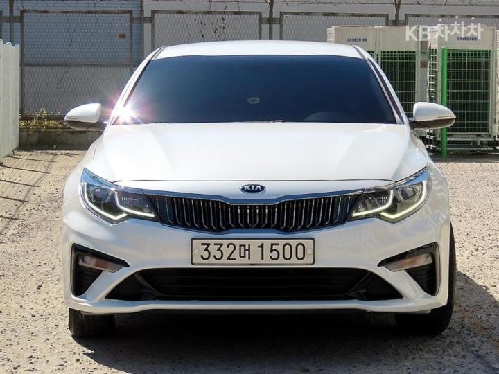 Kia K5 2.0 lpi  prestige — foto 1
