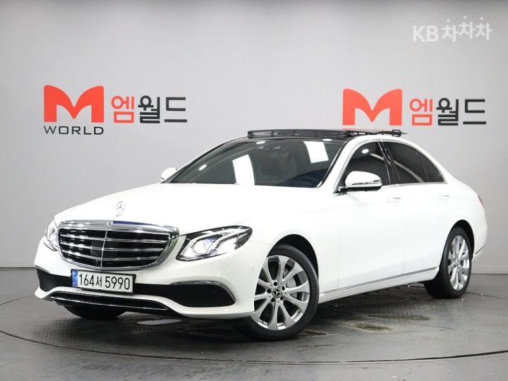 Mercedes-Benz E-klasse e300 exclusive — foto 1