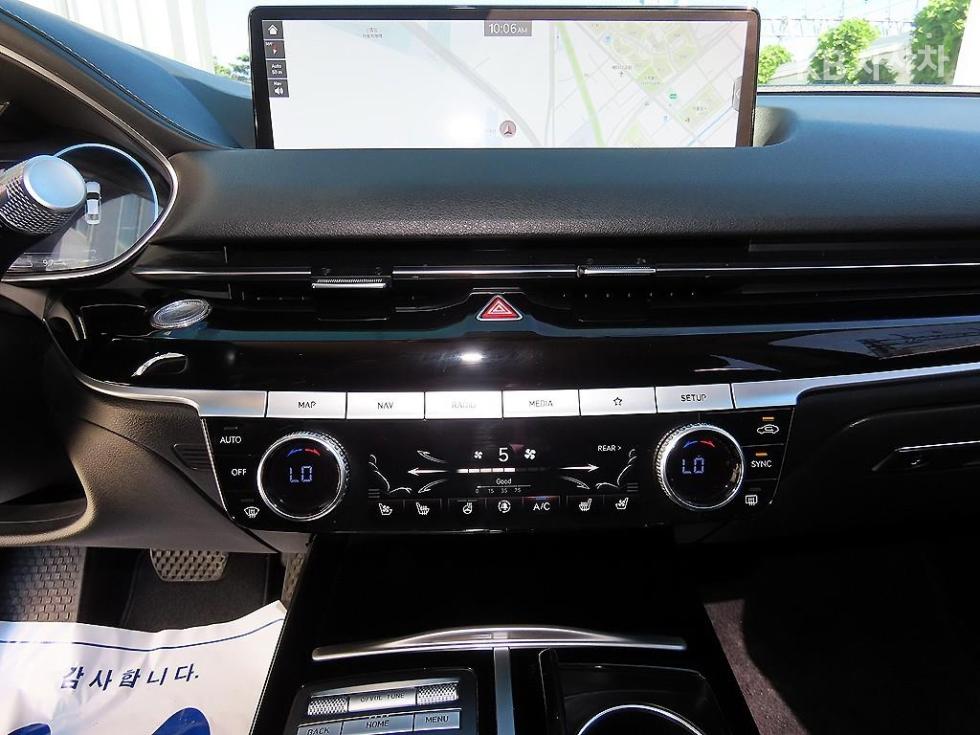 Genesis G80 — miniaturë 14