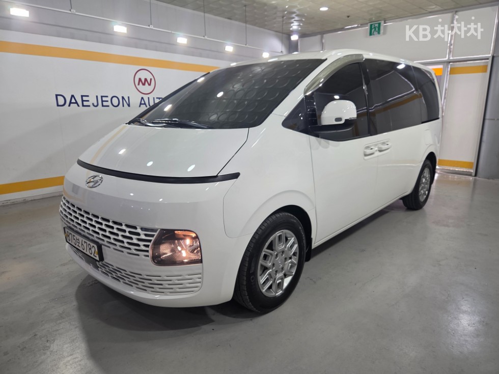 Hyundai Staria — miniaturë 2