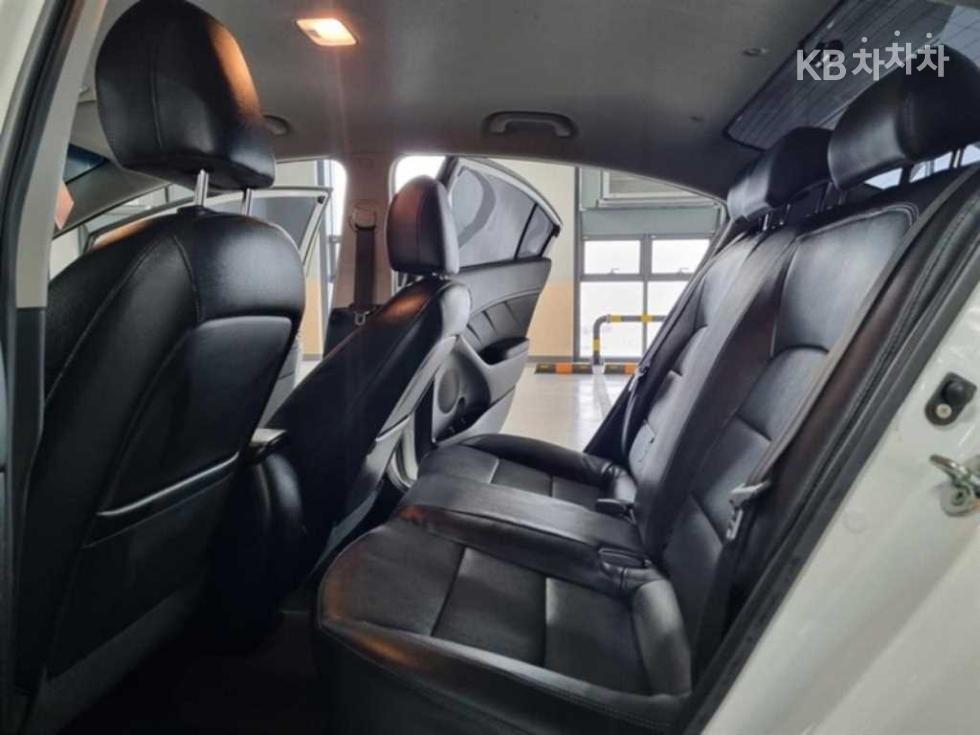 Kia K3 — miniaturë 12
