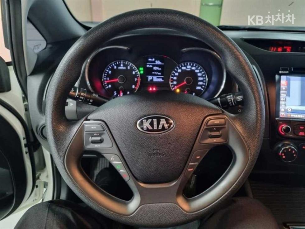 Kia K3 — miniaturë 14