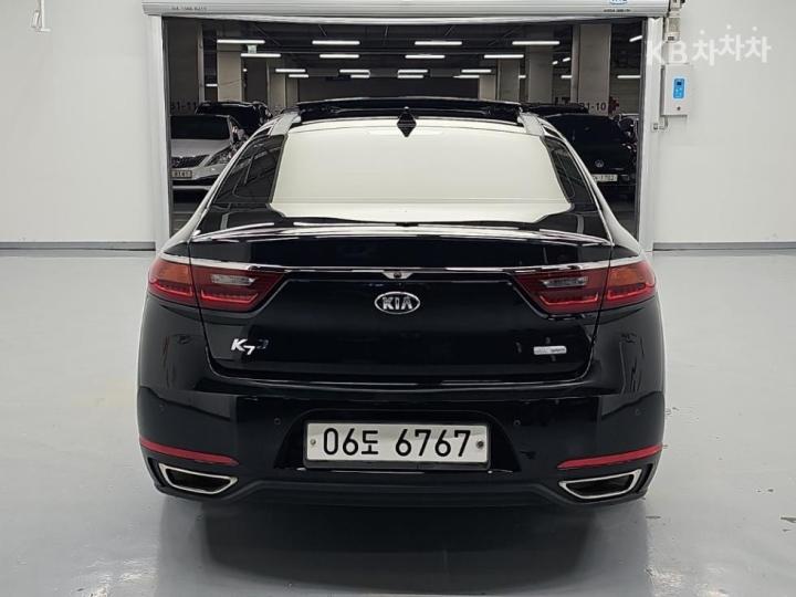 Kia K7 — miniaturë 3
