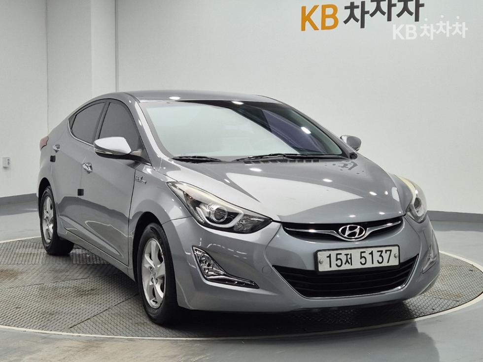 Hyundai Avante — miniaturë 4
