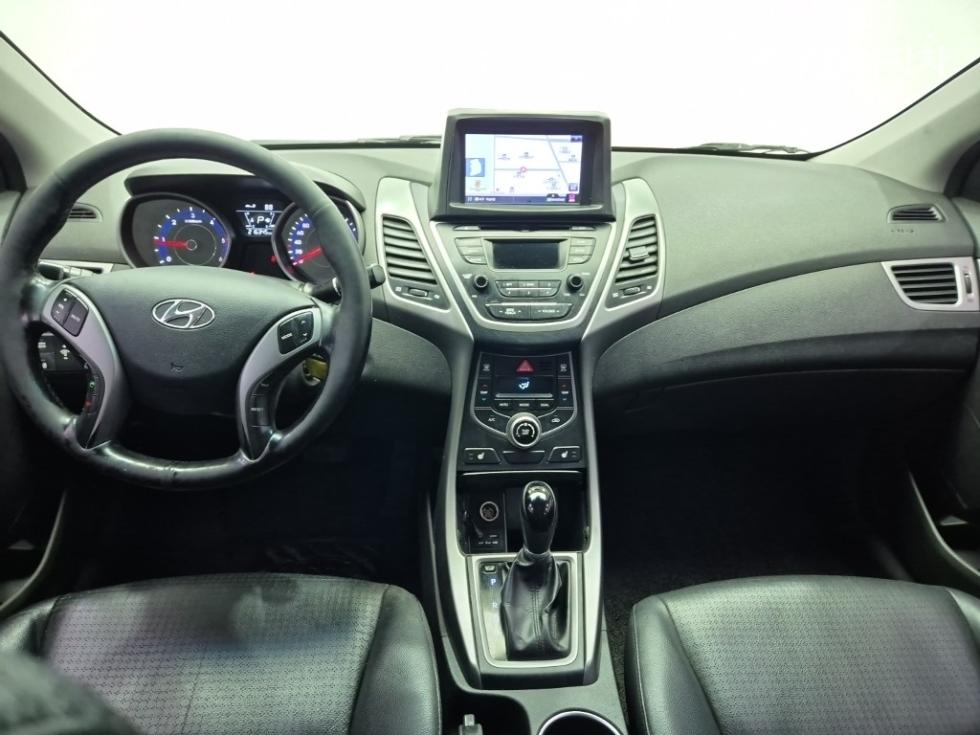 Hyundai Avante — miniaturë 7