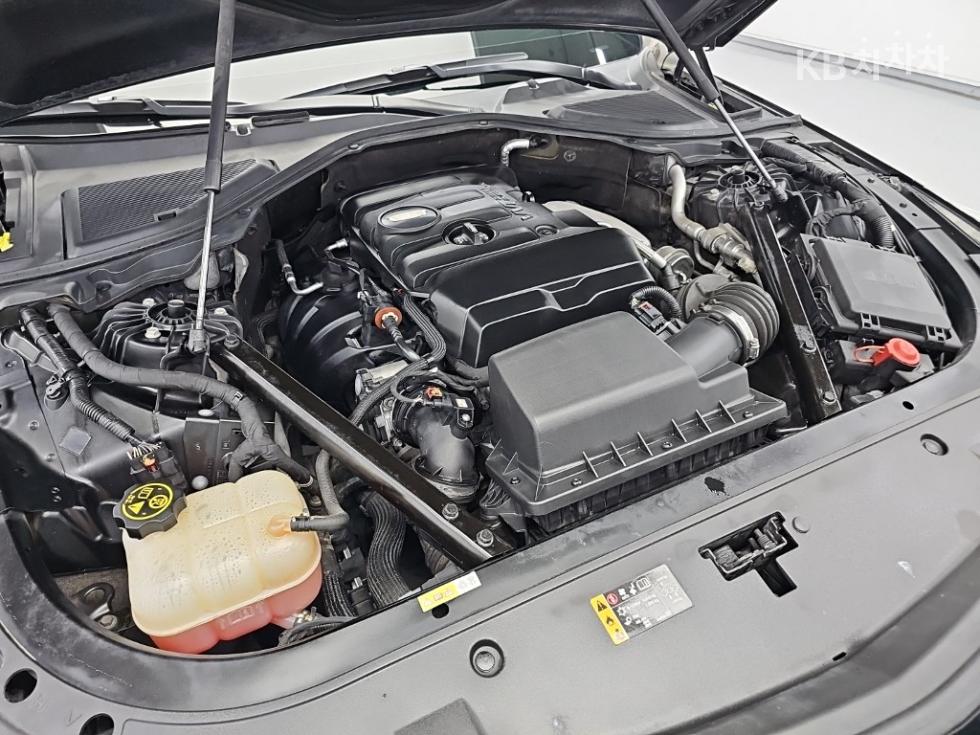 Cadillac CT6 — miniaturë 5