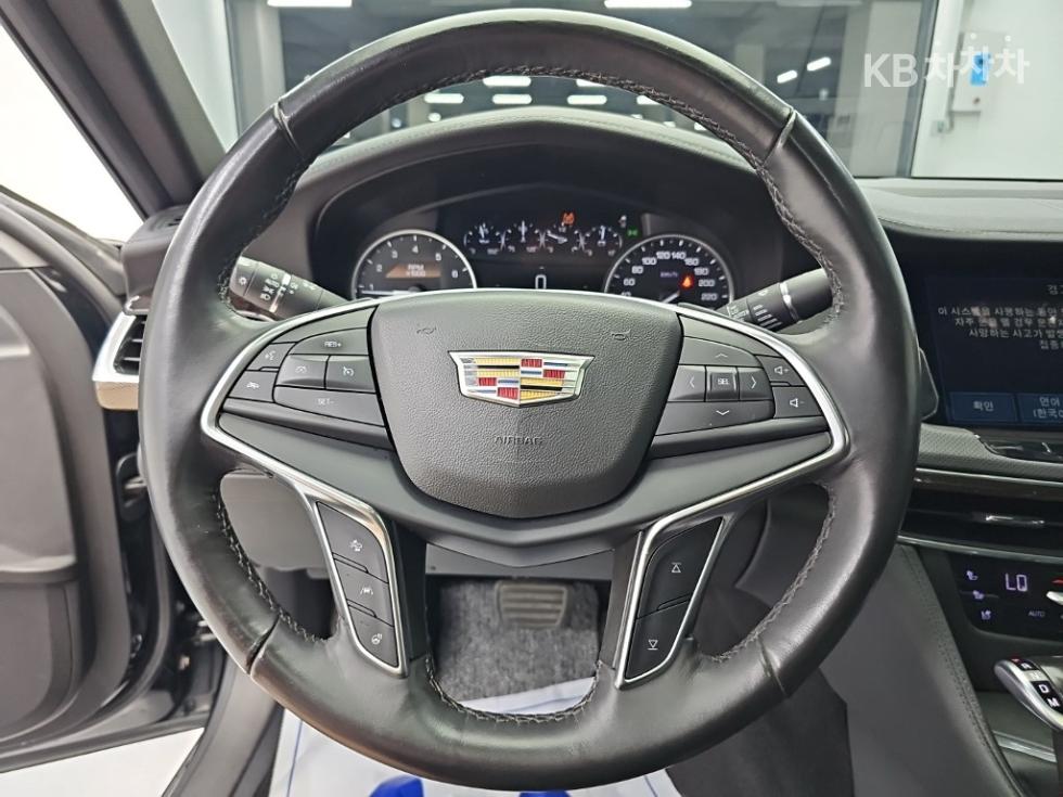 Cadillac CT6 — miniaturë 9
