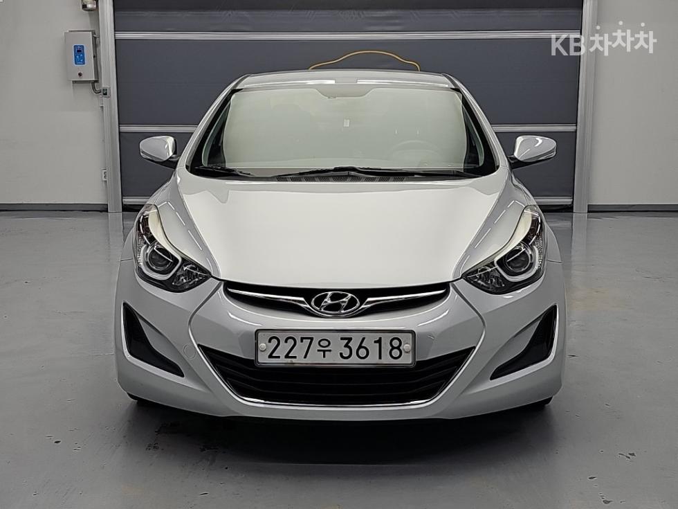 Hyundai Avante — miniaturë 2