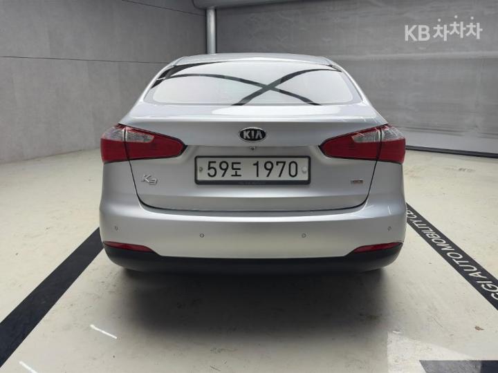 Kia K3 — miniaturë 3