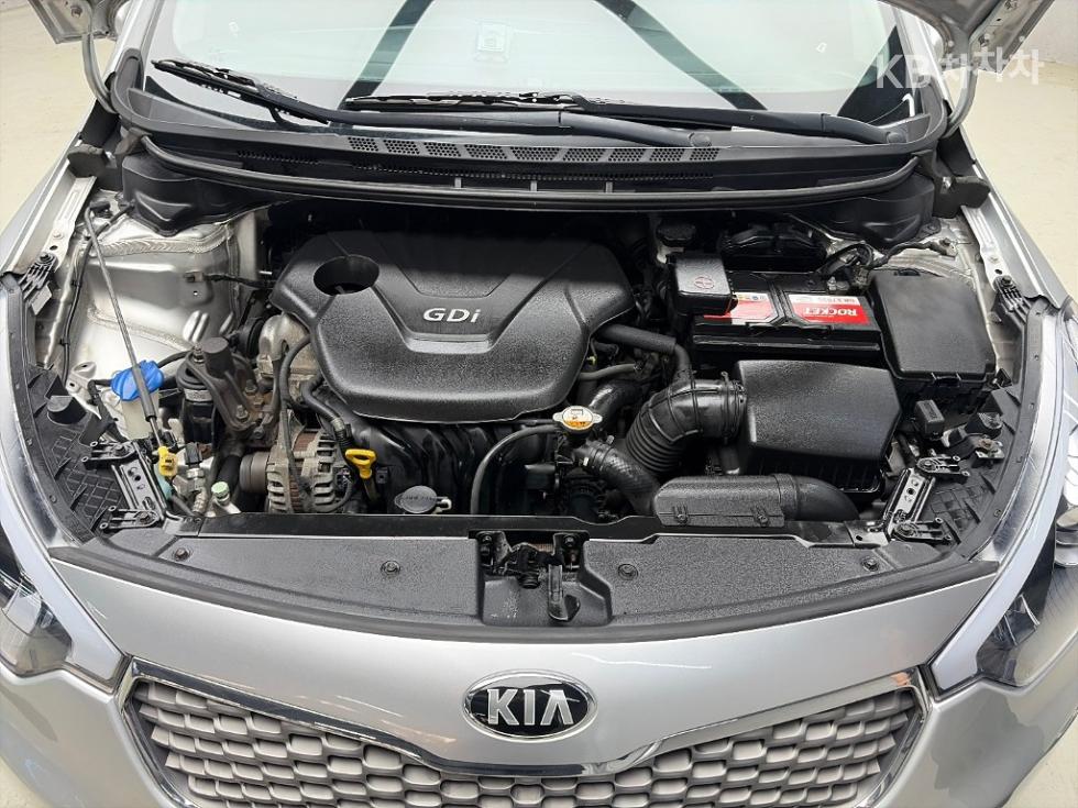 Kia K3 — miniaturë 5