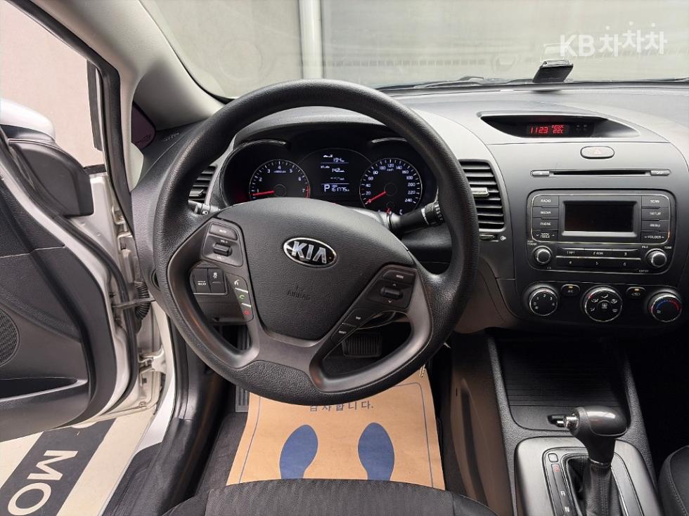 Kia K3 — miniaturë 9