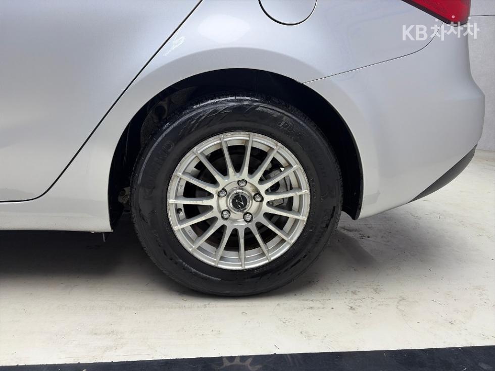 Kia K3 — miniaturë 19
