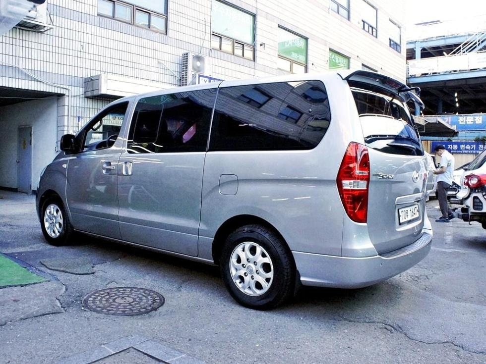 Hyundai Starex — miniaturë 4