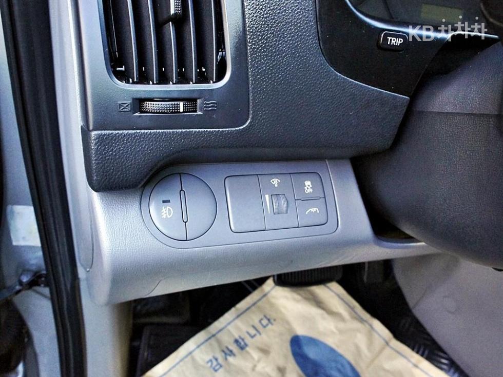 Hyundai Starex — miniaturë 15