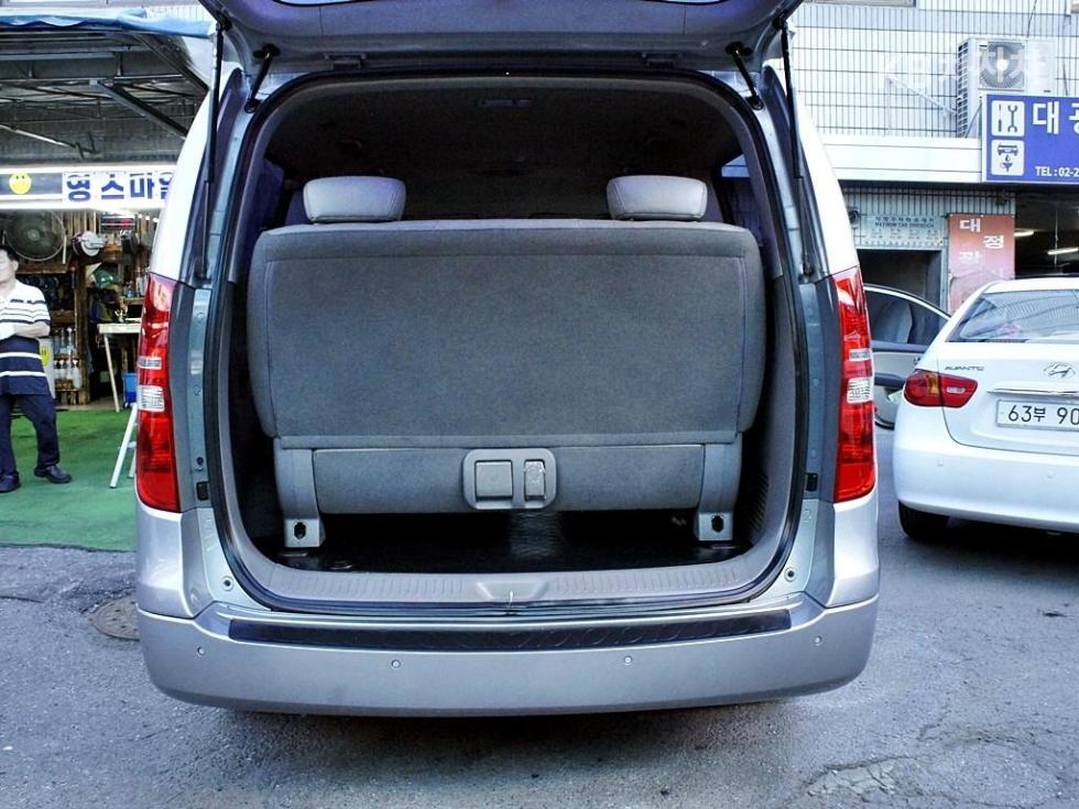 Hyundai Starex — miniaturë 17