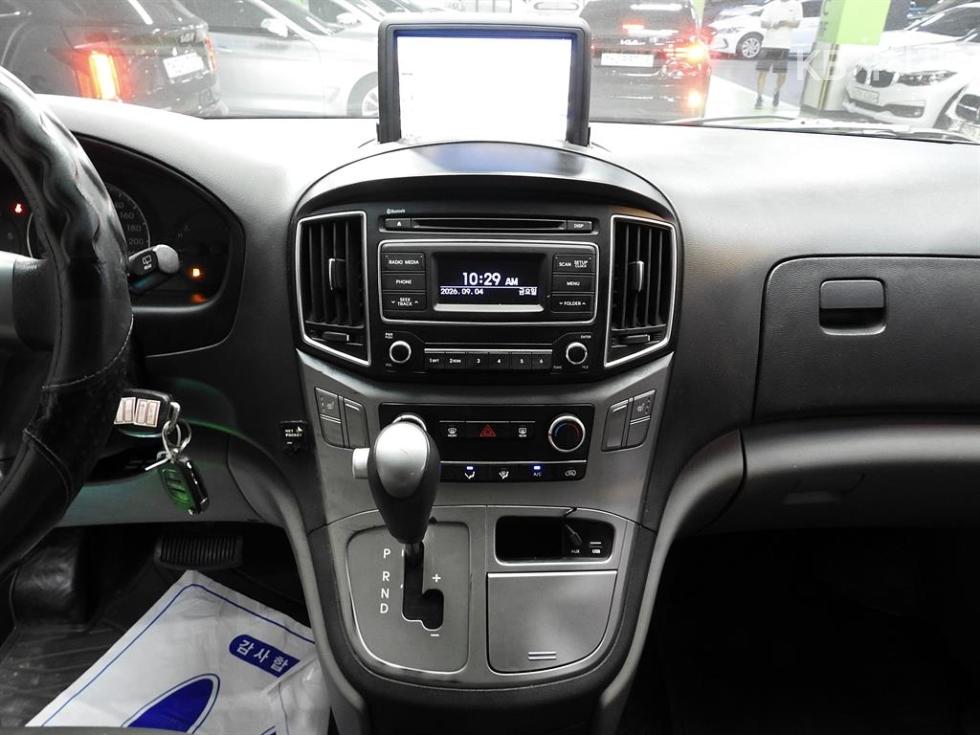 Hyundai Starex — miniaturë 17