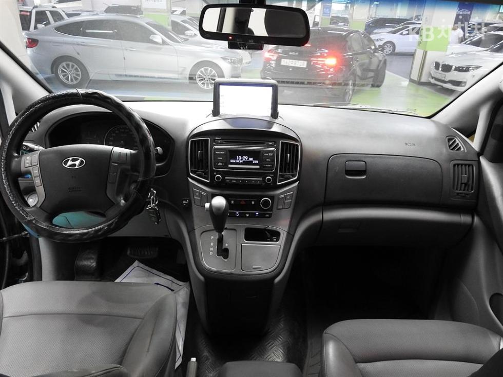 Hyundai Starex — miniaturë 18