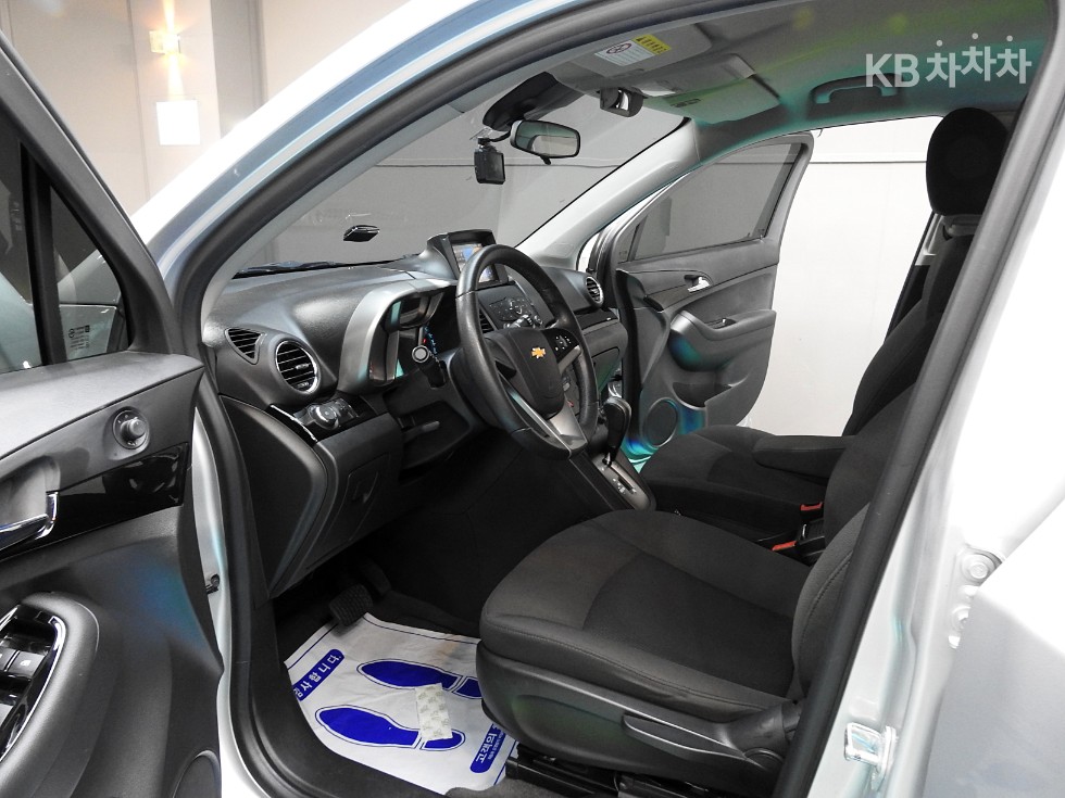 Chevrolet Orlando — miniaturë 12