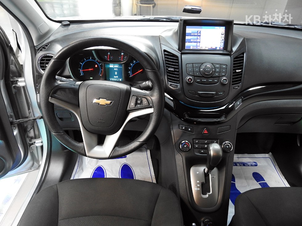 Chevrolet Orlando — miniaturë 15