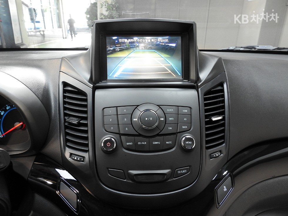 Chevrolet Orlando — miniaturë 21