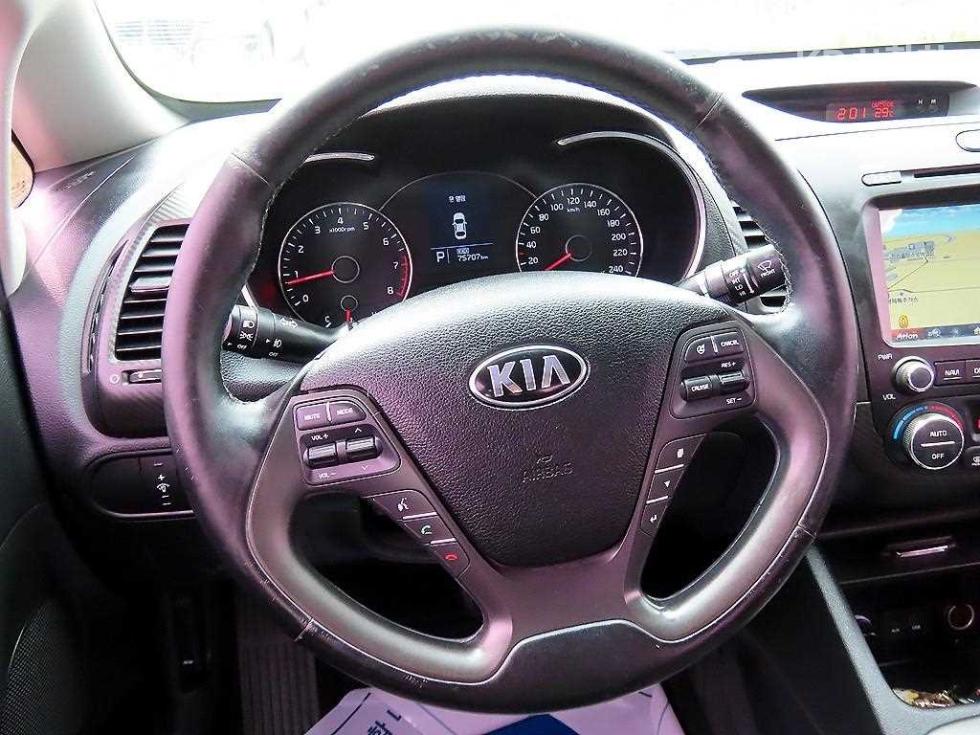 Kia K3 — miniaturë 7