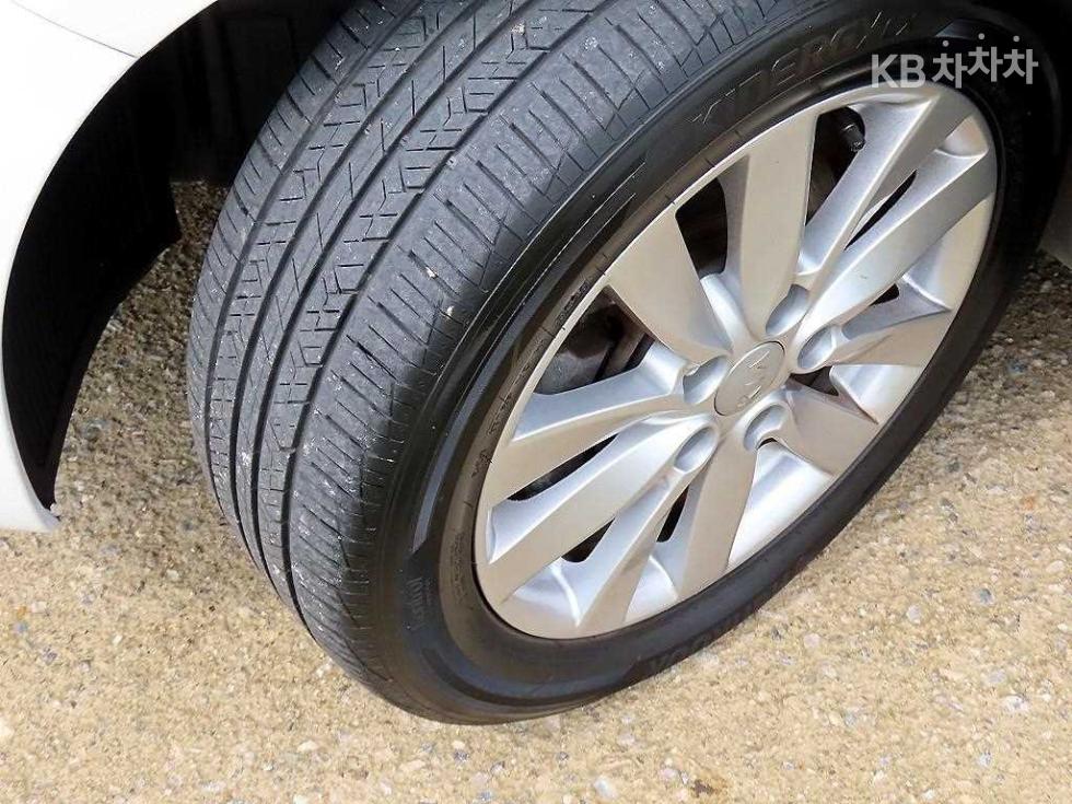 Kia K3 — miniaturë 19